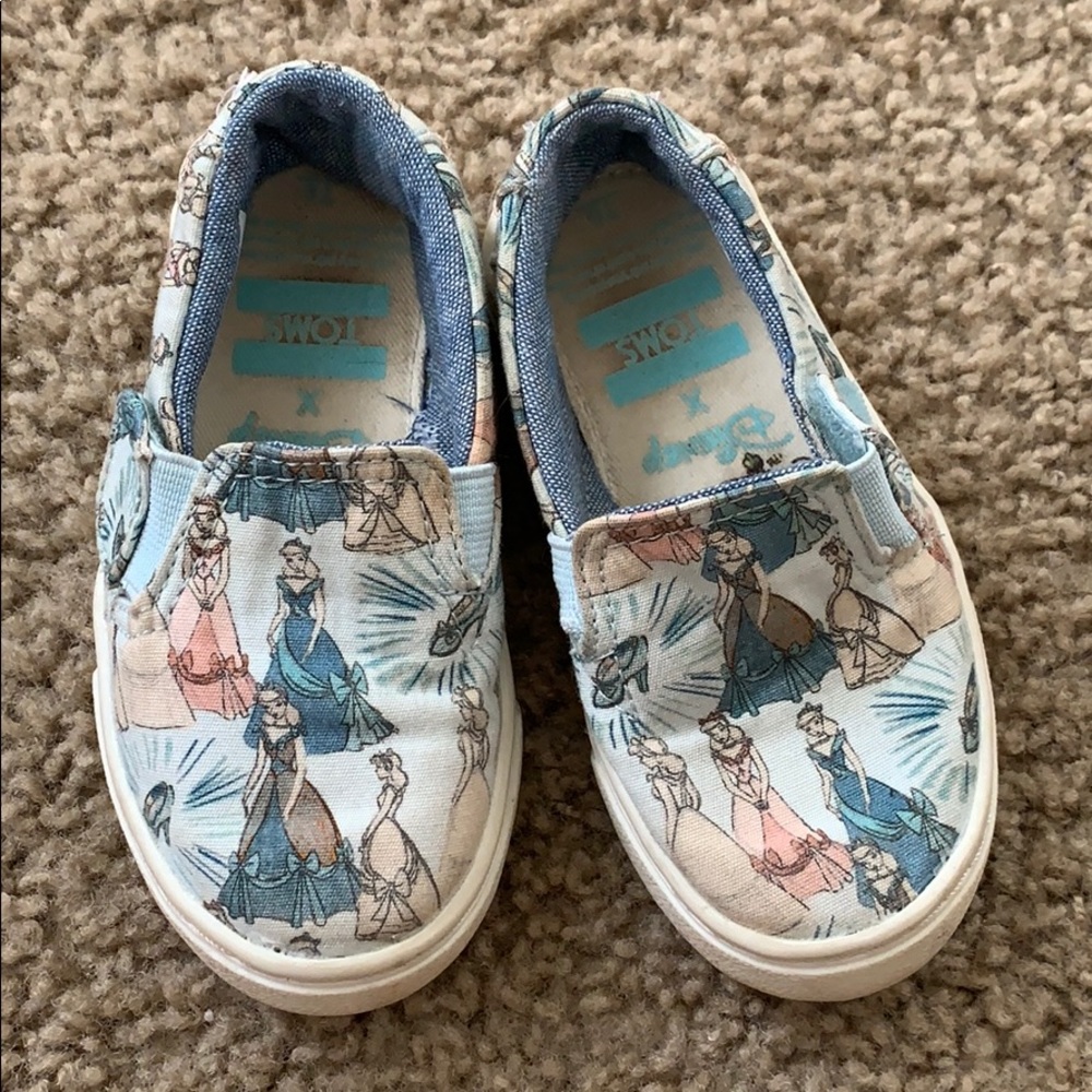 Toddler Tiny Toms Disney